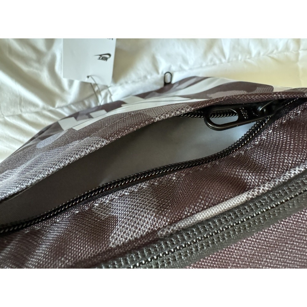 New Nike Futura Fuel Pack Lunch Box Insulated Hard Shell Black Camo School - Picture 8 of 11